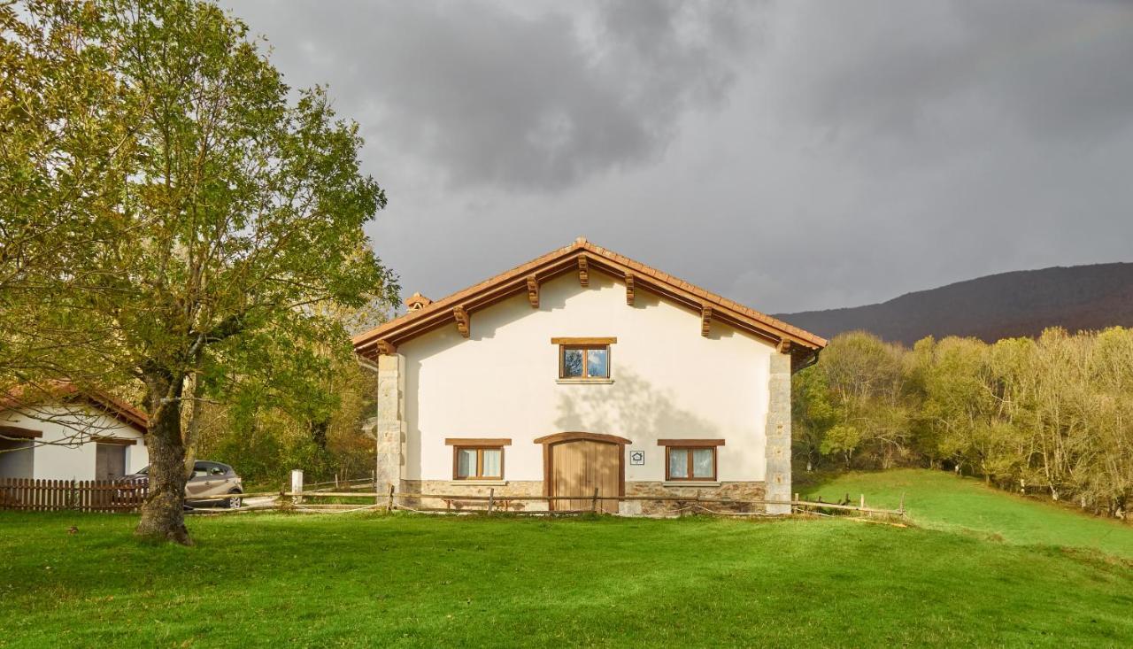 Borda Lenco Séjour à la campagne Zilbeti